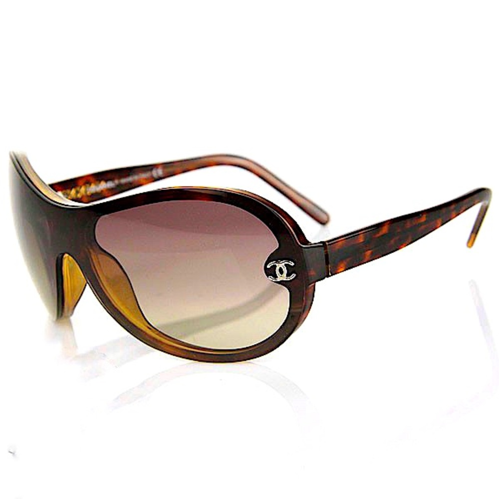 (SOLD)CHANEL AUTHENTIC Sunglasses - Picture 1 of 9